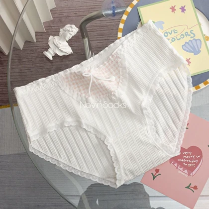 شورت طرح الیکا ( مناسب سایز 38 الی 44)