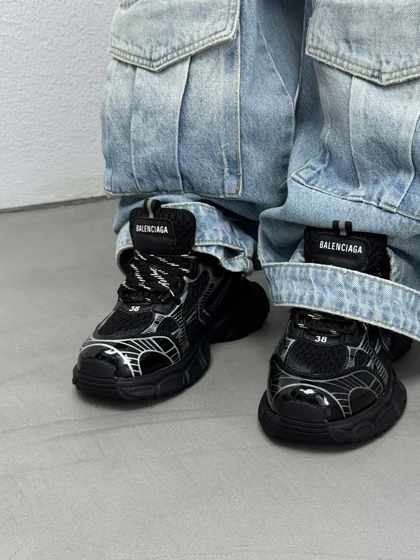 کتانی BALENCIAGA