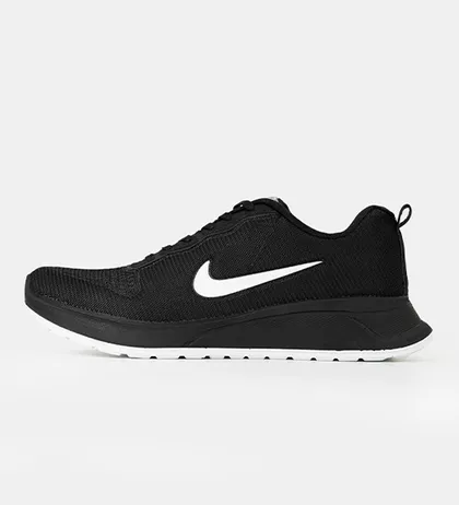 کفش ورزشی مردانه Nike