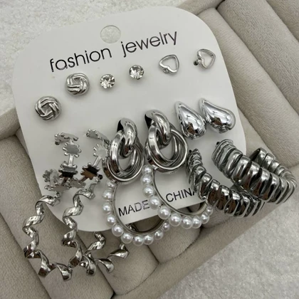 گوشواره پکی 9 جفت کد 203 در دو رنگ