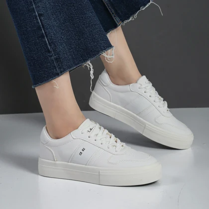 کفش اسپرت و راحتی زنانه و دخترانه رنگ سفید کد M795