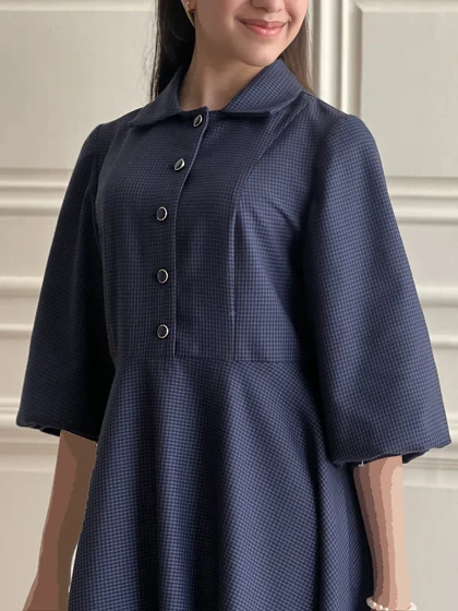 پیراهن یقه شکاری