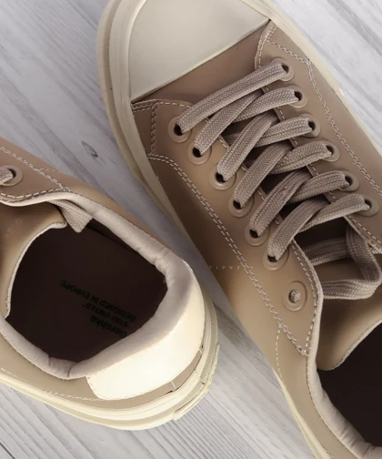 ونس مردانه کژوال و کرم 0089