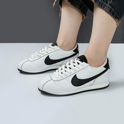 کفش و کتانی زنانه و دخترانه مدل نایک NIKE رنگ سفید مشکی کد 41265