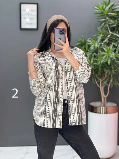 شومیز جلو دکمه سنتی