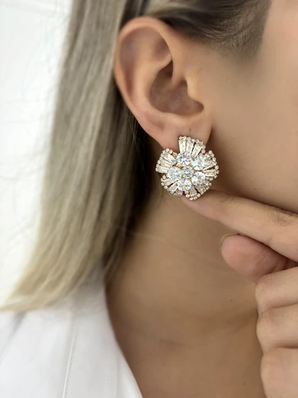 گوشواره مجلسی مدل گل زنانه 879