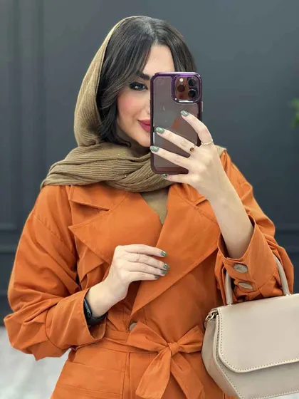 بارانی شش دکمه چوبی