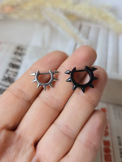 پیرسینگ گوش