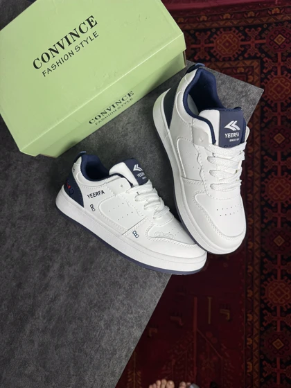 ونس دخترانه مدل هلوکیتی