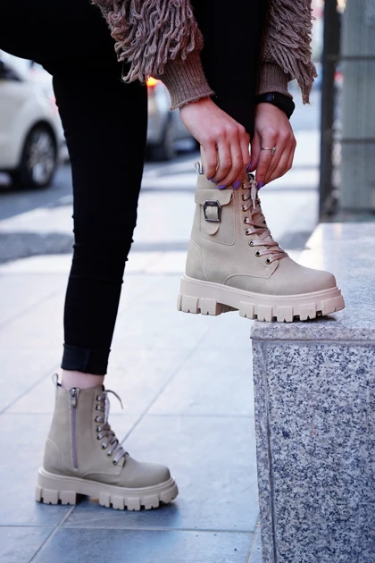 بوت و نیم بوت زنانه نوبوک nubbock