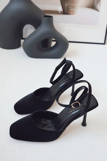 کفش پاشنه‌بلند کلاسیک زنانه polka-store polka-store