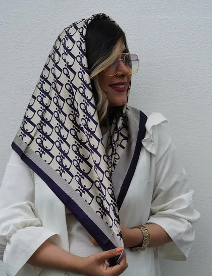 روسری ساتن ابریشم از برند دیور امیلی
