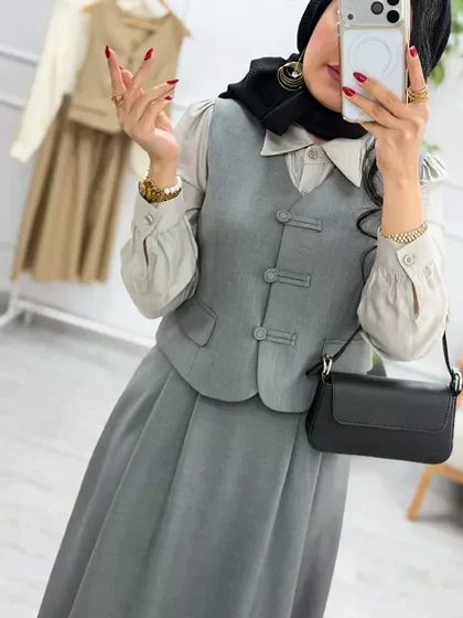 پیراهن و ژیله تارا