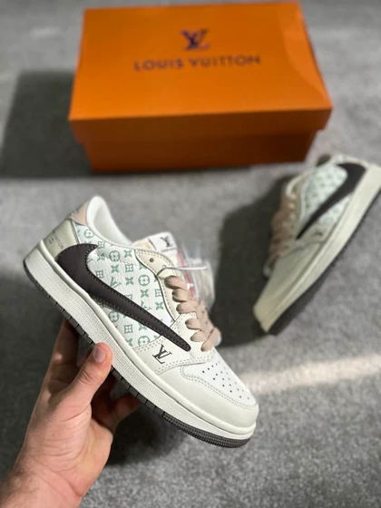 کتانی ویتنامی نایکی ایر جردن وان تراویس اسکات لویی ویتون Nike Air Jordan 1 Low Travis Scott x fragment LV