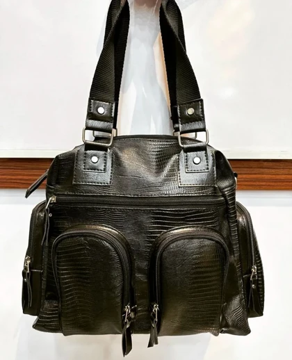 کیف زنانه چند جیب بزرگ