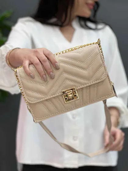 کیف دوخت هفت و هشتی قفل چرخشی