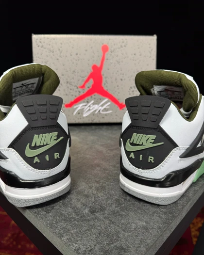 کتانی جردن فور