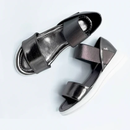 کفش صندل زنانه مدل Stradivarius Sandal - SDs63