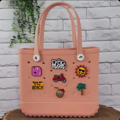 کیف ساحلی و استخر سیلیکونی استیکردار