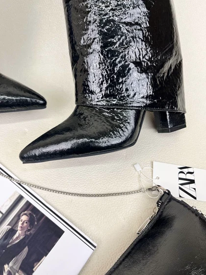 بوت زنانه پاشنه‌دار دامنی ژیوانشی براق GIVENCHY کد 1696 دختر طهرونی