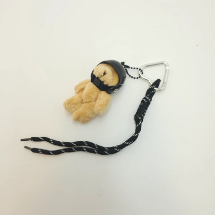 چارم و جاسویچی سگ کلاه کاسکتی