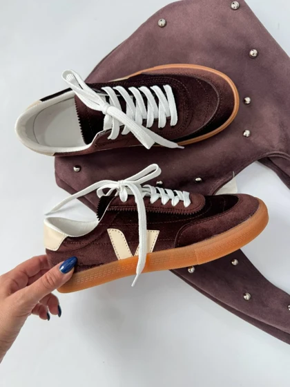 ونس وجا روژکا 4338