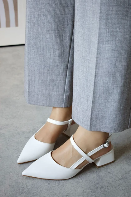 کفش پاشنه‌بلند کلاسیک زنانه polka-store polka-store