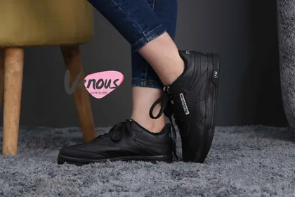 کتانی مشکی REEBOK