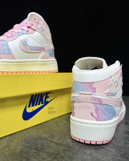 کتانی جردن ساق‌دار دراگون