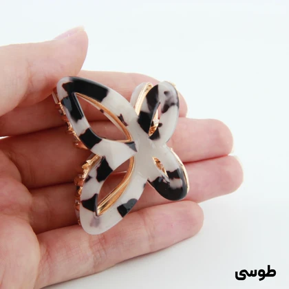 کلیپس دخترانه فلزی مدل پروانه سه بعدی خال‌خالی