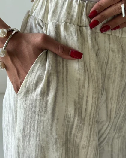 شلوار راه راه آبرنگی کد 200247