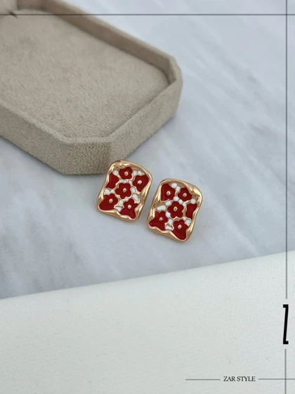 گوشواره میناکاری گل‌دار مستطیلی