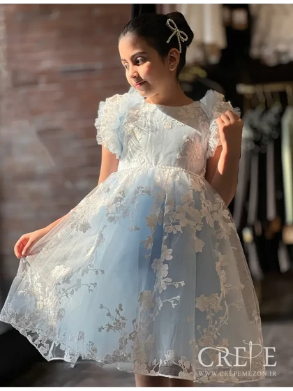 پیراهن نیلا