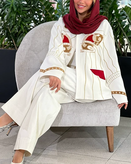 کت گلدوزی