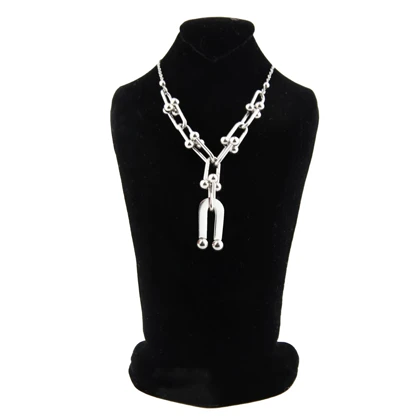 گردنبند زنانه طرح زنجیر