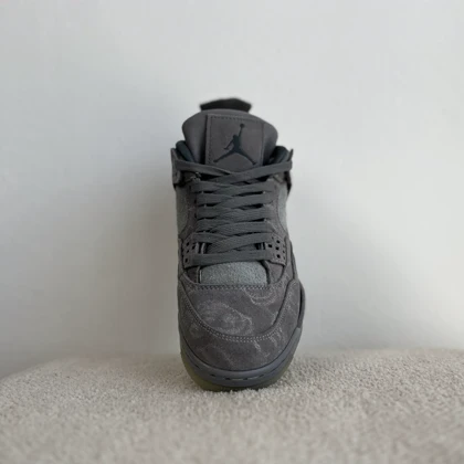 جردن کاز طوسی