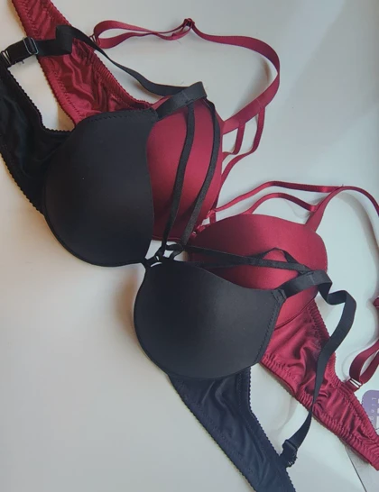 سوتین تک اسفنجی ساتن ابریشم NBB کد: 3696