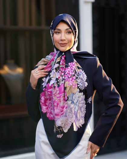 روسری ابریشم ژاکارد قواره 140 30208