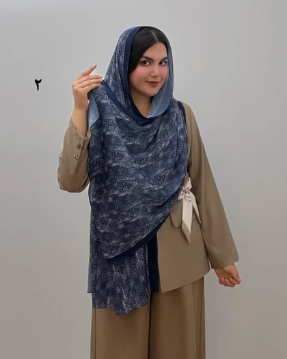 شال پلیسه سرمه ای طرحدار