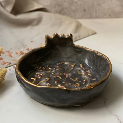انار سیاه طلادار