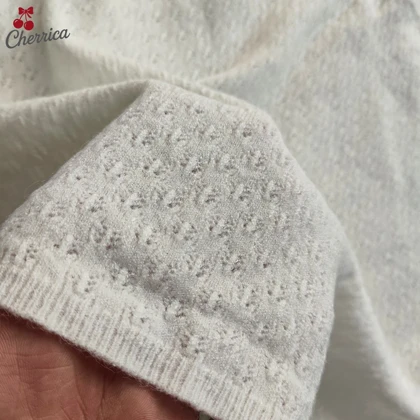 بلوز بافت زنانه یقه ایستاده سفید و مشکی کد 10