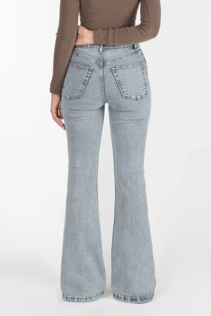 شلوار جین زنانه بوت‌کات فلکس(کشی) آبی روشن رویال جین Royal Jeans