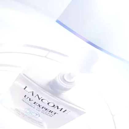ضد آفتاب یو وی اکسپرت سوپرا اسکرین لانکوم SPF 50 حجم 40 میلی‌لیتر