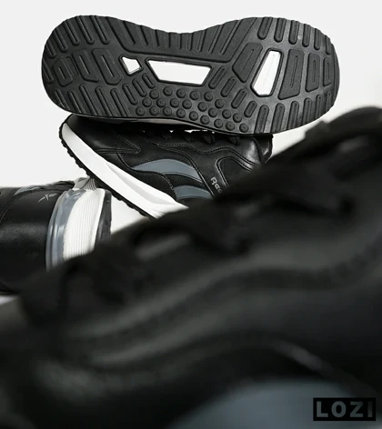 کفش کتانی مشکی طوسی REEBOK Unphased Pro V2