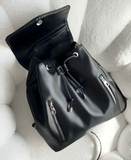 کوله پشتی پنکا