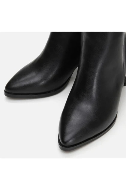 بوت و نیم بوت زنانه yaya-by-hotic yaya-by-hotic