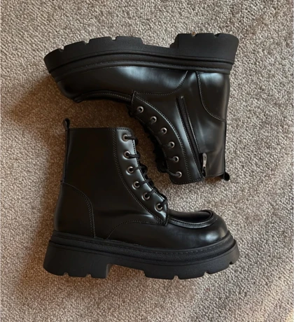 نیم بوت ساق‌دار زنانه مدل شیرین