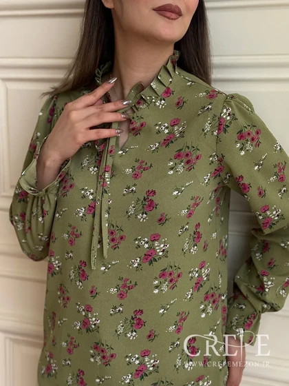 شومیز یقه فرنچ گل‌دار