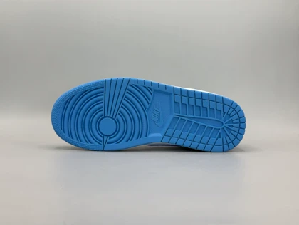 کتانی نایکی جردن1لو دانک یو ان سی آبی/Nike Air Jordan1 low