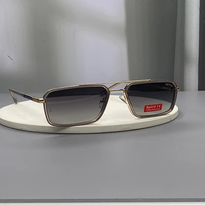 عینک آفتابی اسپریت زنانه با طراحی سبک و لنز پلاریزه اصل